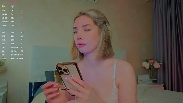 _sophielov élő chatszobája