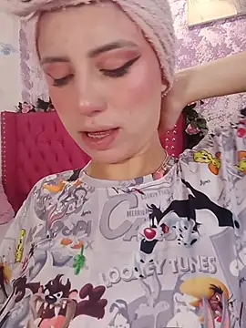 Kitty_Melodi – Naživo chatovacia miestnosť
