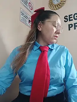 Chat soba uživo modela Hannah-colx