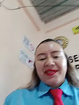 Hannah-colxn Live chat-huone