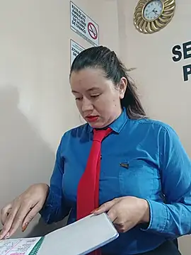 Sala de chat ao vivo de Hannah-colx