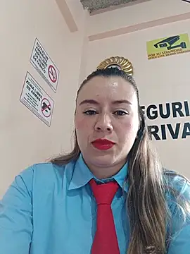 Hannah-colx's Live Chat Room