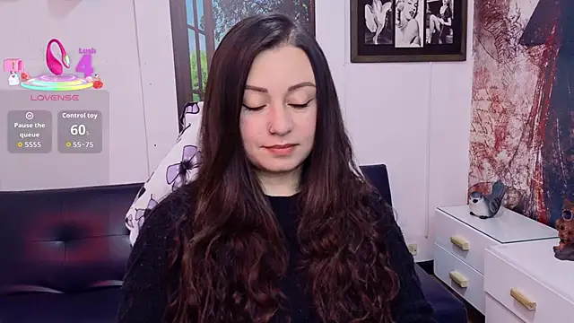 Eva_Roussell Live chatroom