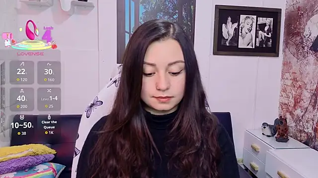 Sala de chat ao vivo de Eva_Roussell