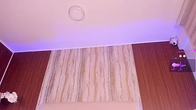 miss_curazao's Live Chat Room