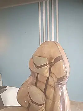 ValeryBoobs1's Live Chat Room