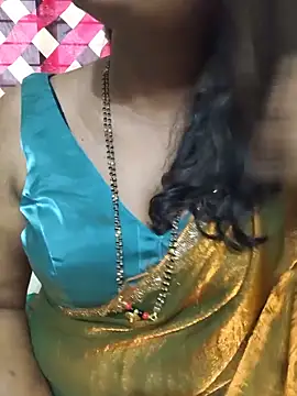 Spoorthi_9999's Live Chat Room