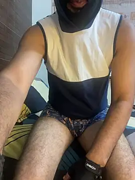 غرفة دردشة LOVE4GIRL المباشرة