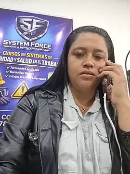 _Mia-Safety_Inspector – live chatrum