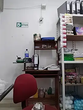 Živá chatovací místnost Mia_Risky-1