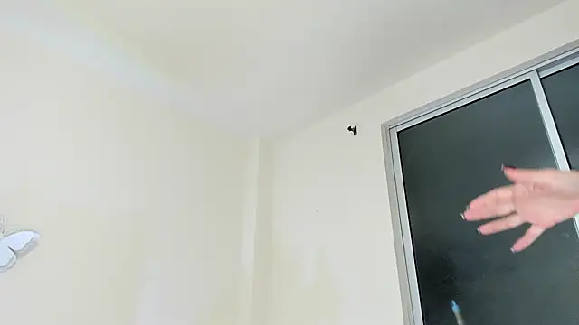 Valeria_Cruz83 Live chatroom