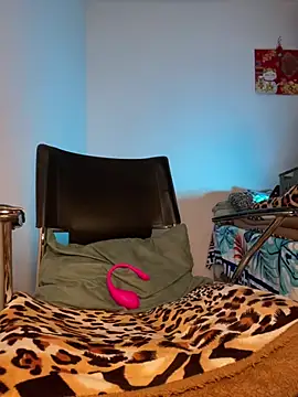 CoraVibes Cameră chat live
