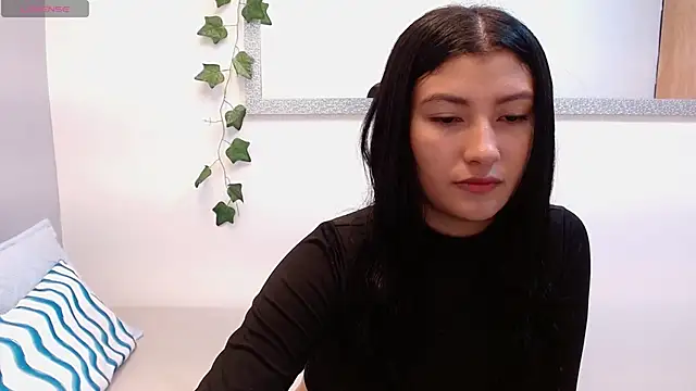 louis_k Adlı Modelin Canlı Sohbet Odası