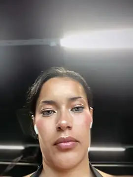 Risky_Workouts live-chat rom