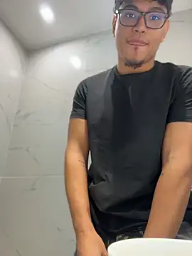 Chat soba uživo modela alekzamo