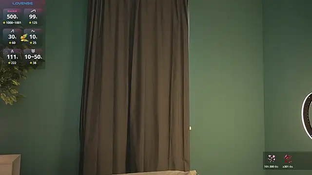 Lisafoxy_'s Live Chat Room