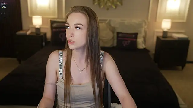 Ella_054 – Naživo XXX chat