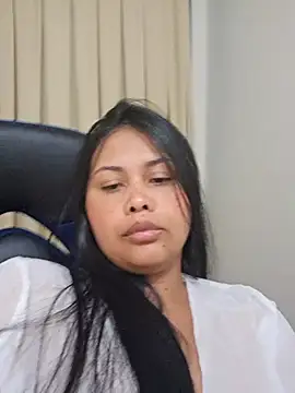 Chat ao vivo de Alessandraa-