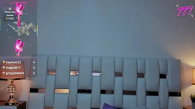 Nauthy_Nahomi Ruang Obrolan Langsung