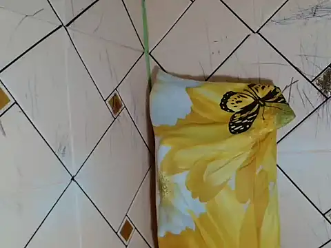 Pokój czatu na żywo – SweetsquirtingcuumAnaX
