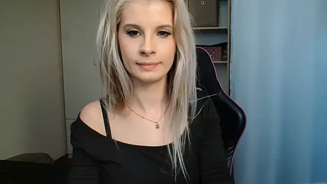 KristineGlow Cameră chat live