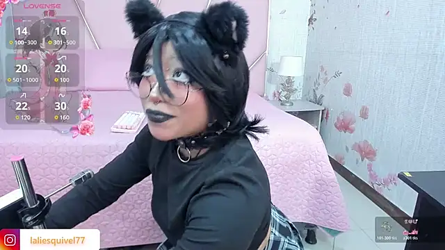 SafiroAgataaan Live chat-huone