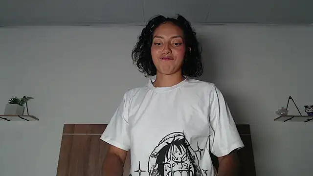 Wendy19_ Adlı Modelin Canlı Sohbet Odası