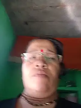 Phòng Chat Trực Tiếp Manavi_x