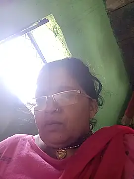 Chat ao vivo de Manavi_x