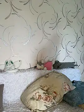 LunaMillie Adlı Modelin Canlı Sohbet Odası