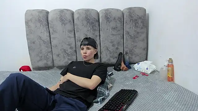 חדר צ'אט בשידור חי של Bruno_Cruzz