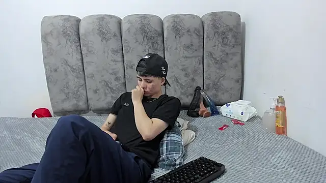 Bruno_Cruzz Live Chatrum