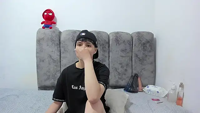 Онлайн чат Bruno_Cruzz