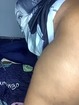ThickbootyAlison_04 Live chatroom