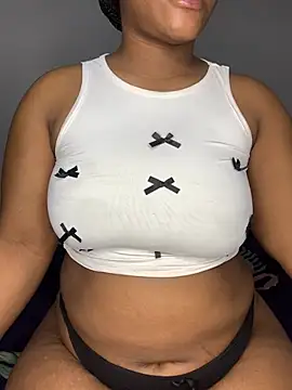 غرفة دردشة ThickbootyAlison_04 المباشرة