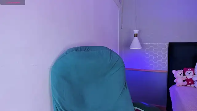 Tsuki_Maru's Live Chat Room