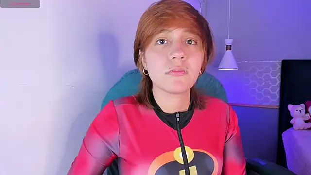 Tsuki_Maru – Naživo chatovacia miestnosť