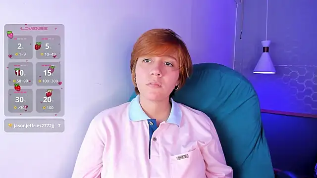 Tsuki_Maru Adlı Modelin Canlı Sohbet Odası