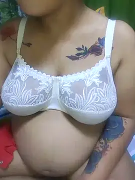 ห้องแชทสดของ PreggyHotBigBoobs