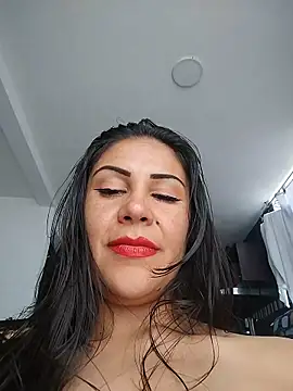 KittyHoleshot87 Live chatroom