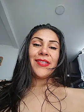 KittyHoleshot87n Live chat-huone