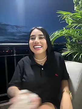 Sophie_Dreamss Adlı Modelin Canlı Sohbet Odası