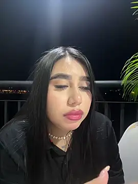 Sophie_Dreamss Adlı Modelin Canlı Sohbet Odası