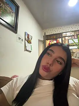Sophie_Dreamss' Live Chat Room