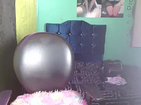 Violettadreams чат на живо
