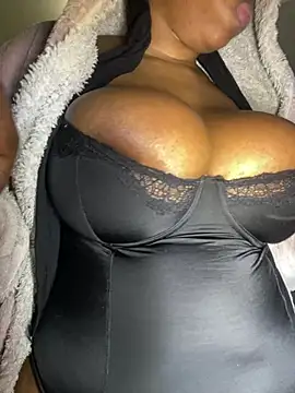 BoobWorldhereのライブチャットルーム