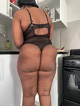 BoobWorldhere – live chatrum