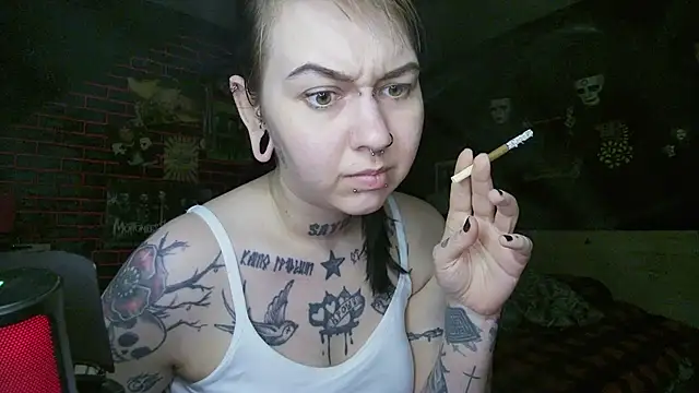 Chat soba uživo modela MessalinaOfficial