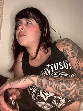 ninapellegrini17 Show Webcam
