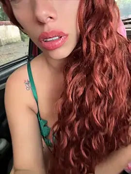 roxyrougee чат на живо